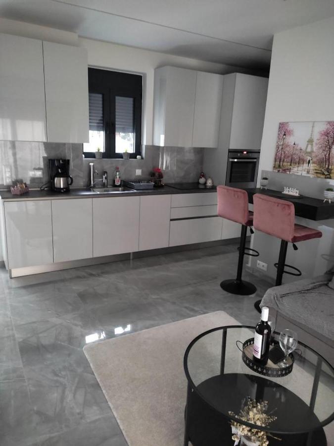 Olina'S Luxury Apartment Tríkala المظهر الخارجي الصورة